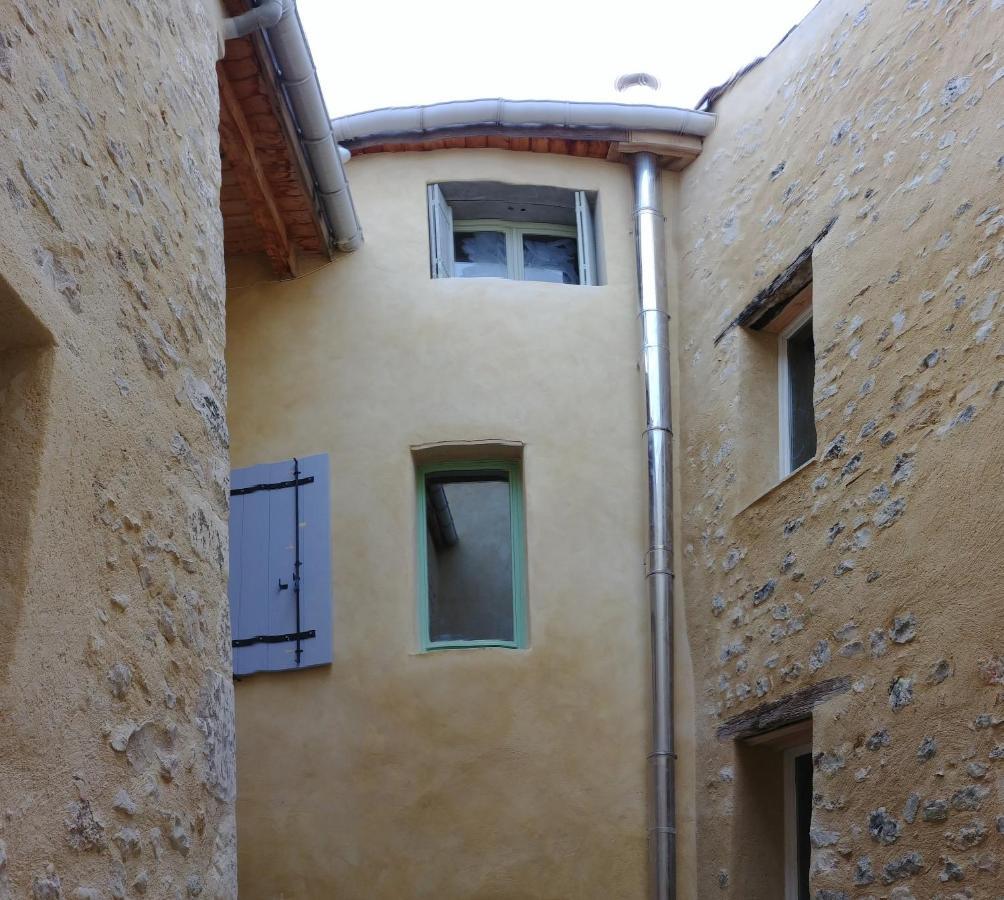 Gite Pilpoil Sault-de-Vaucluse Exteriör bild